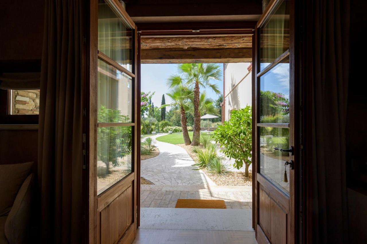 Villa Mario Resort Salo Exterior photo