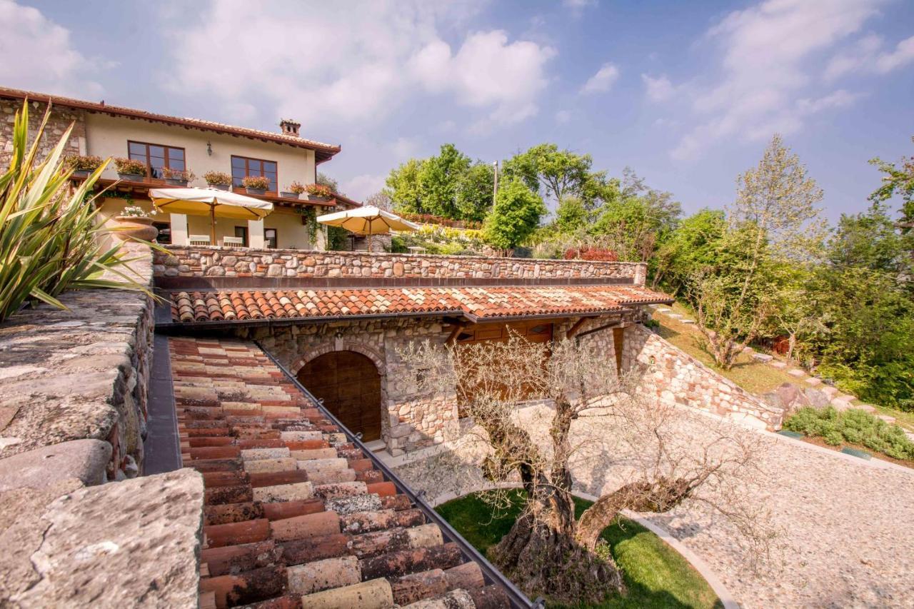 Villa Mario Resort Salo Exterior photo